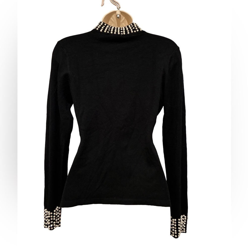 Elegant Black Pearl-Embellished Women's sweater - Picture 2 of 5